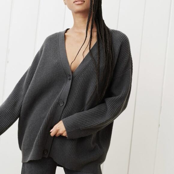 Jenni Kayne Sweaters - Jenni Kayne Chasmere Cocoon Cardigan Women’s Size XS Oversized Carbon Gray